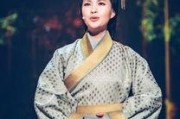 雷佳最新爆料娱乐圈,娱乐圈幕后真相大揭秘！